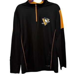 NHL Majestic Cool Base Pittsburg Penguins Quarter Zip
Pullover - Size Large